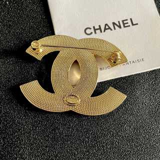 CHANEL Mirelle Mosaic Color Accent Brooch