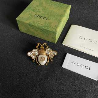 Gucci Bee Crystal Double G Brooch