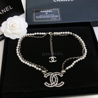 CHANEL Marielle Pearl Emblem Necklace