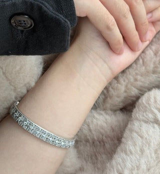 Dior Éclat Pavé Crystal Bangle
