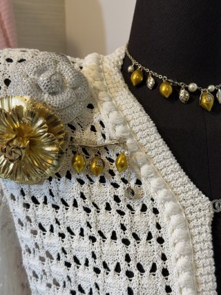 Chanel Vintage Fruit Charm Bracelet – Elegant Luxury Fashion Jewelry