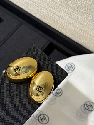 Chanel Oval CC Logo Stud Earrings – Elegant Luxury Fashion Jewelry