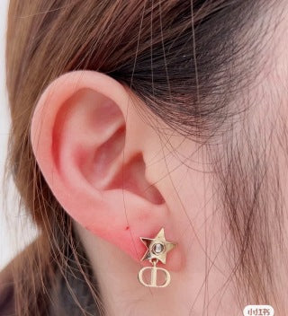 Dior Astre Pearl Star Earrings