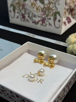 Dior Rosaline Pearl Bow Earrings