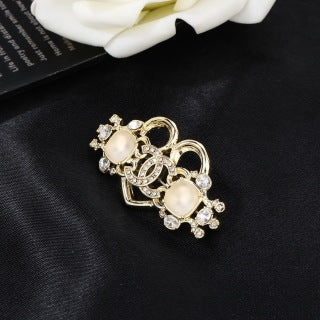 CHANEL Pearl Bloom CC Garden Brooch