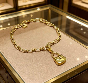 Gucci Padlock Charm Chain Bracelet