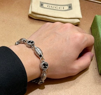Gucci Ornate GG Medallion Link Bracelet