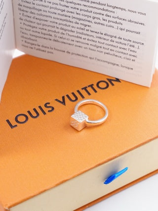 Louis Vuitton Padlock Texture Silver Ring