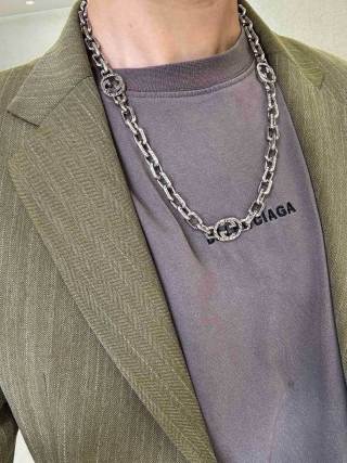 Gucci Interlocking G Medallion Link Chain Necklace
