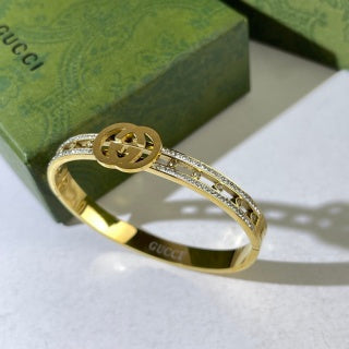 Gucci Interlocking Oval Emblem Pavé Edge Bangle Bracelet