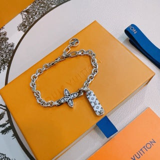 Louis Vuitton Blossom Charm Link Bracelet