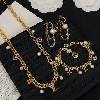 Louis Vuitton Pearl Charm Medallion Bracelet