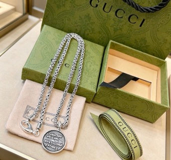 Gucci Round Medallion Logo Pendant Chain Necklace