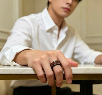 Gucci GG Black Ceramic Engraved Stripe Ring