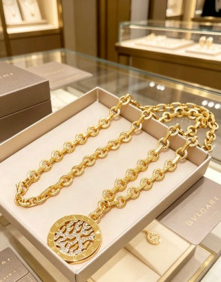 Bvlgari Gold Medallion Pendant Necklace – Elegant Luxury Jewelry