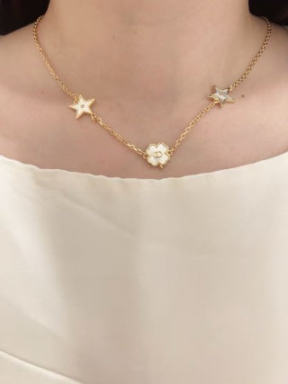 Dior Étoile Floral Charm Necklace