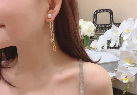 Dior Étoile Pearl Chain Drop Earrings
