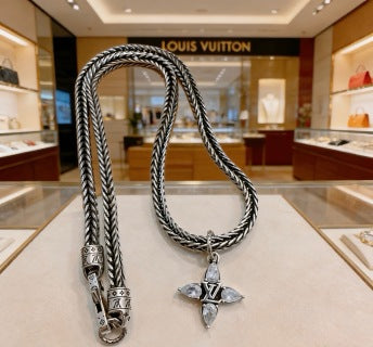 Louis Vuitton Feather Emblem Rope Chain Necklace