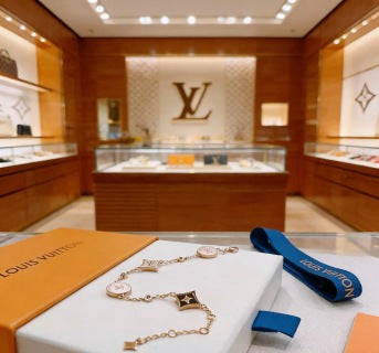 Louis Vuitton Color Blossom Star Charm Bracelet