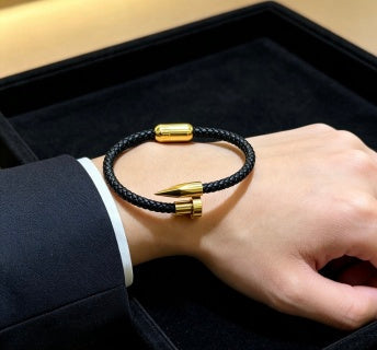 Gucci GG Horn Charm Leather Wrap Bracelet