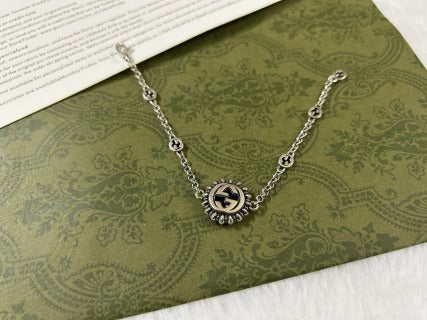 Gucci Interlocking G Medallion Chain Bracelet